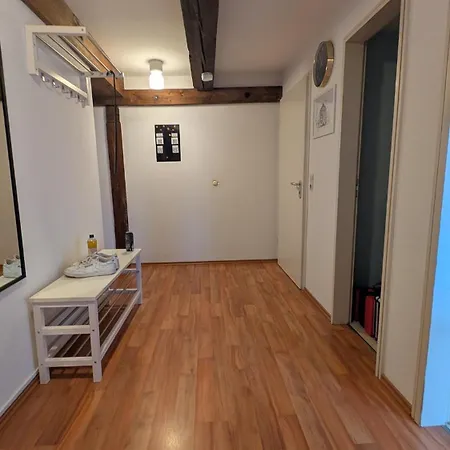 Twin In A Historic Half-timbered House 罗滕堡