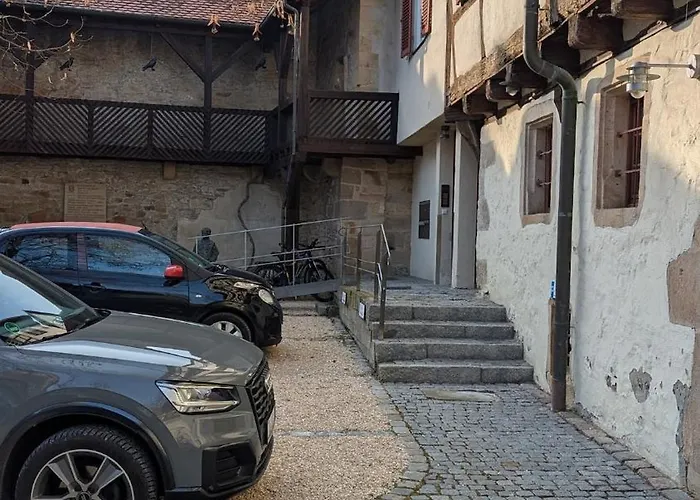 Twin In A Historic Half-timbered House 公寓