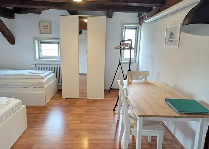 Twin In A Historic Half-timbered House * 罗滕堡